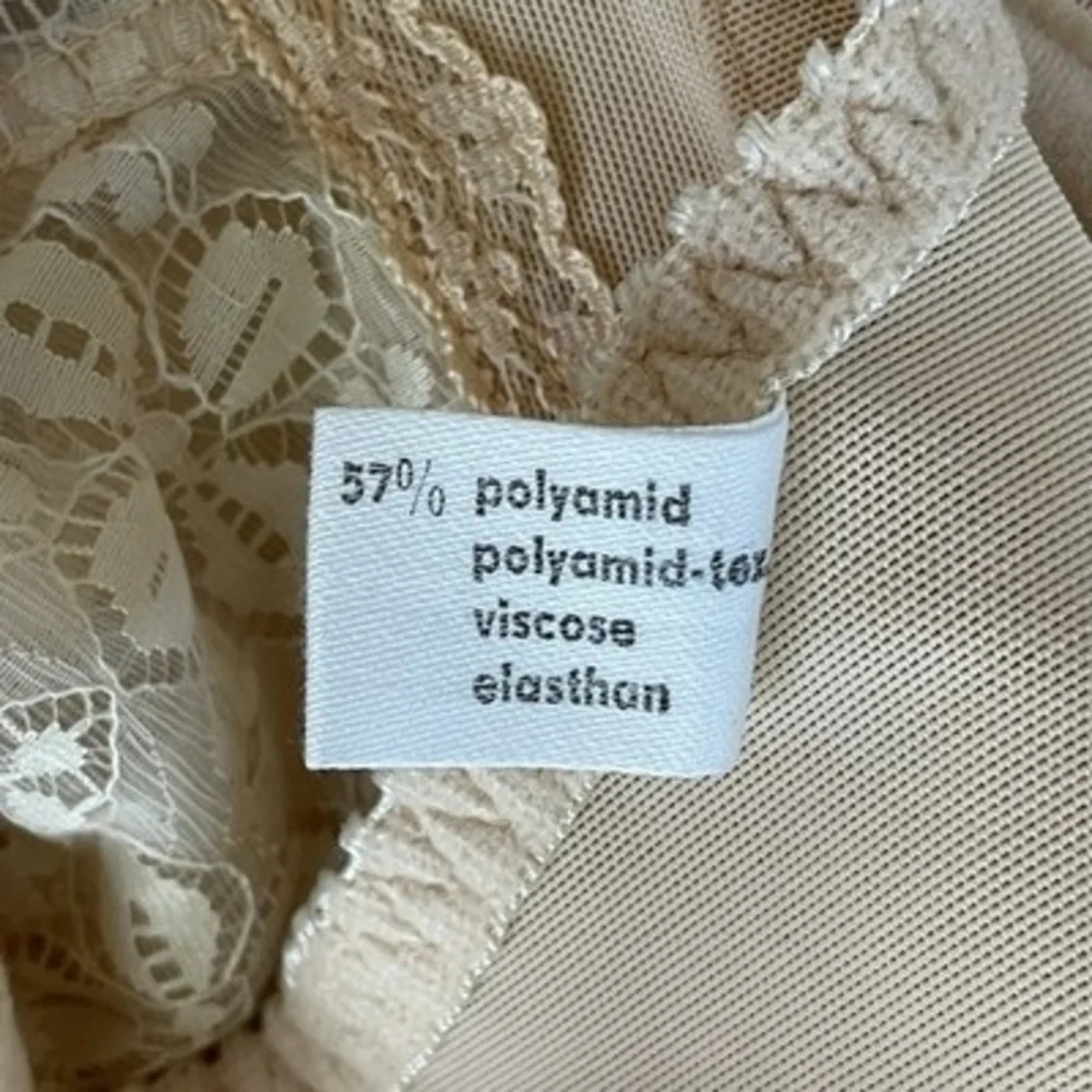 Vintage Triumph Longline Bra Bustier 36C Beige Floral Lace Corset PinUp Lingerie